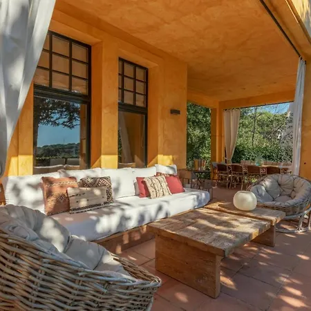 Villa Can Sola Sant Andreu de Llavaneres