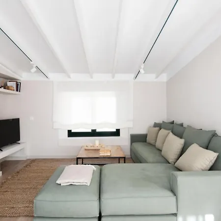 Can Sola Villa